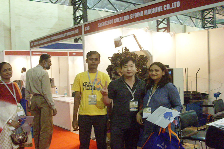 Foreign-exhibition-photos